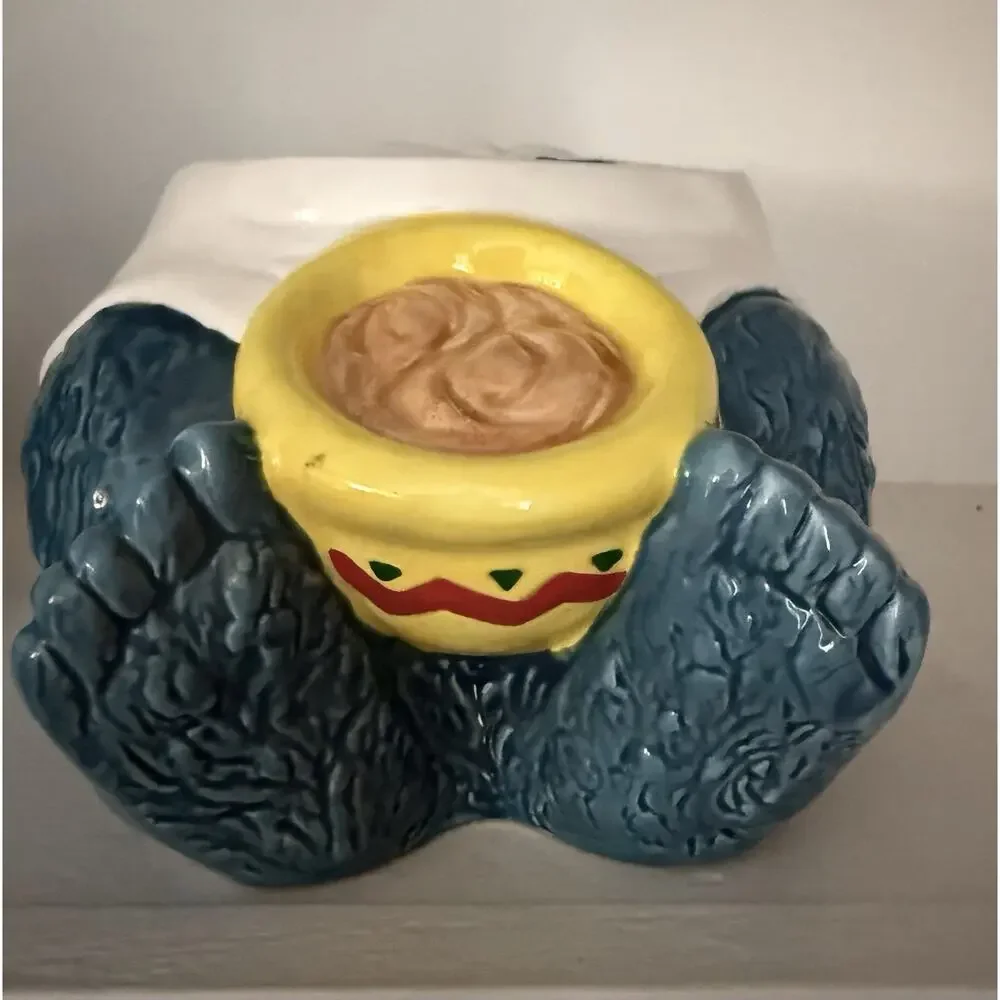 Vintage 1993 Jim Henson Sesame Street Cookie Monster ceramic cookie jar w/ lid